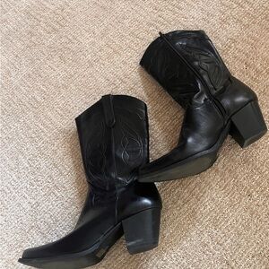 White Fox Boutique Black Heeled Boots